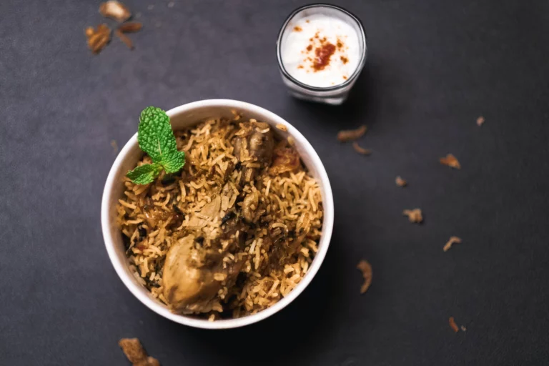 Read more about the article A Culinary Journey through Mughlai Delights