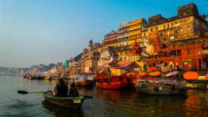 Read more about the article Exploring the Rich Tapestry of Art and Craft in Varanasi