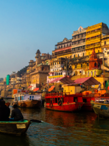 Read more about the article Exploring the Rich Tapestry of Art and Craft in Varanasi